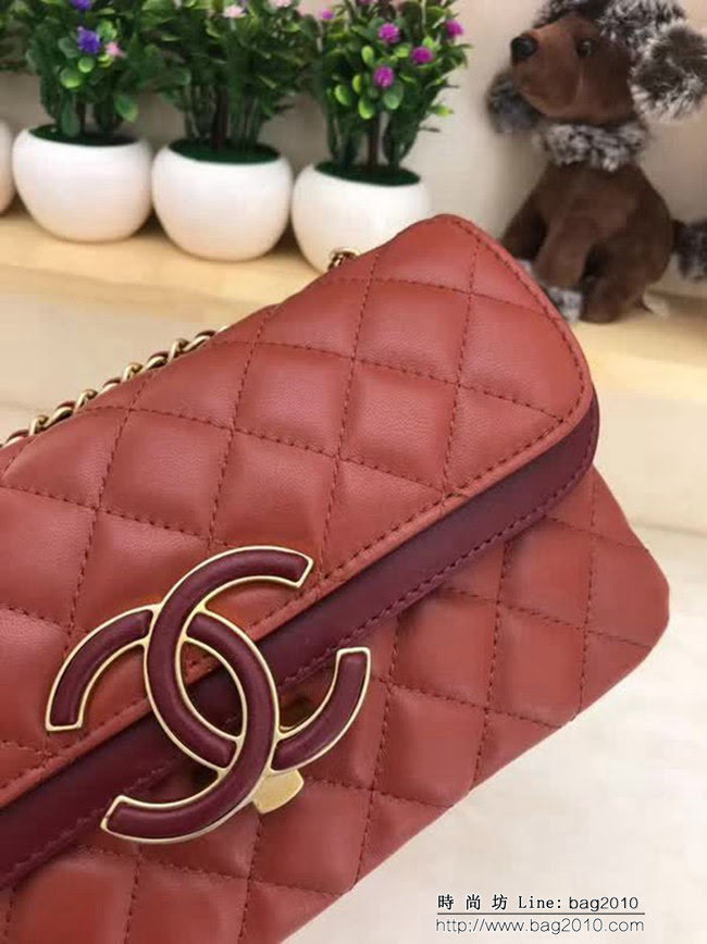 香奈兒CHANEL 57275 2018最新款小牛皮鏈條挎包 法國進口小羊皮配金色五金 DSC1543